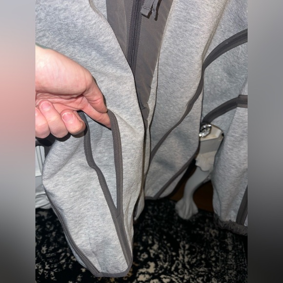 FREE PEOPLE Movement Peace Out Liner Jacket-Grey
$148 - Picture 6 of 13